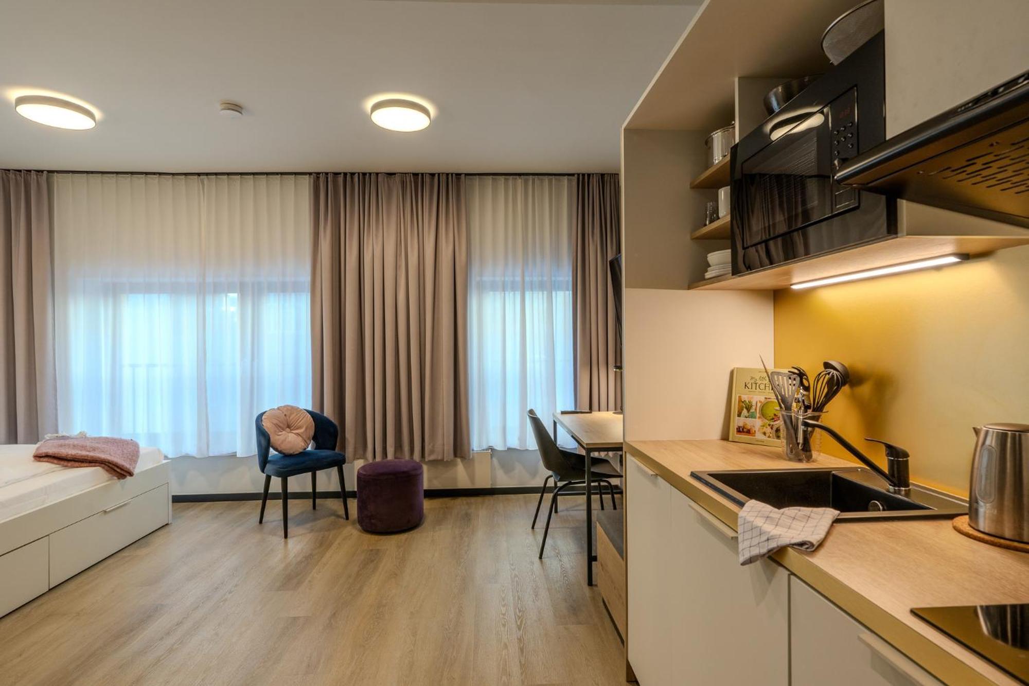 Hotel The Base Berlin One Extérieur photo