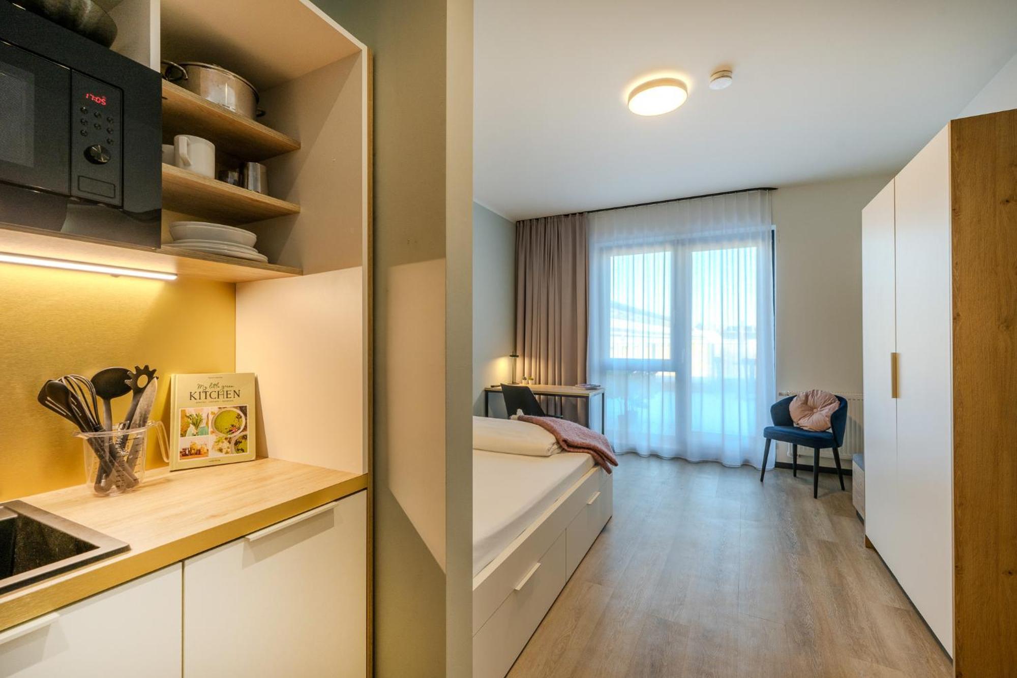 Hotel The Base Berlin One Extérieur photo