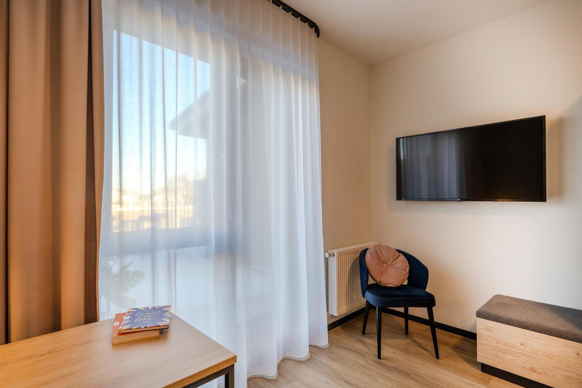 Hotel The Base Berlin One Extérieur photo