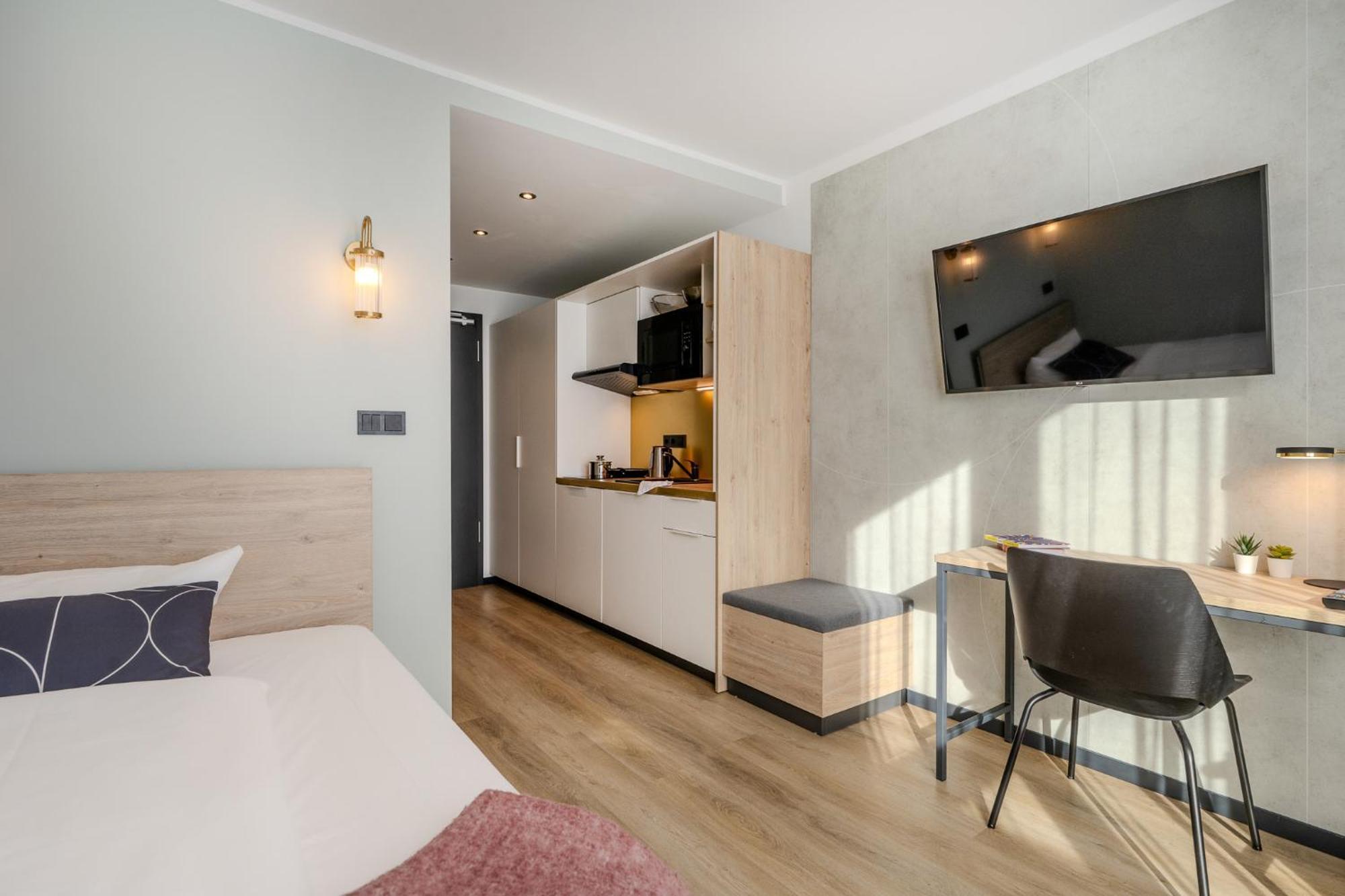 Hotel The Base Berlin One Extérieur photo