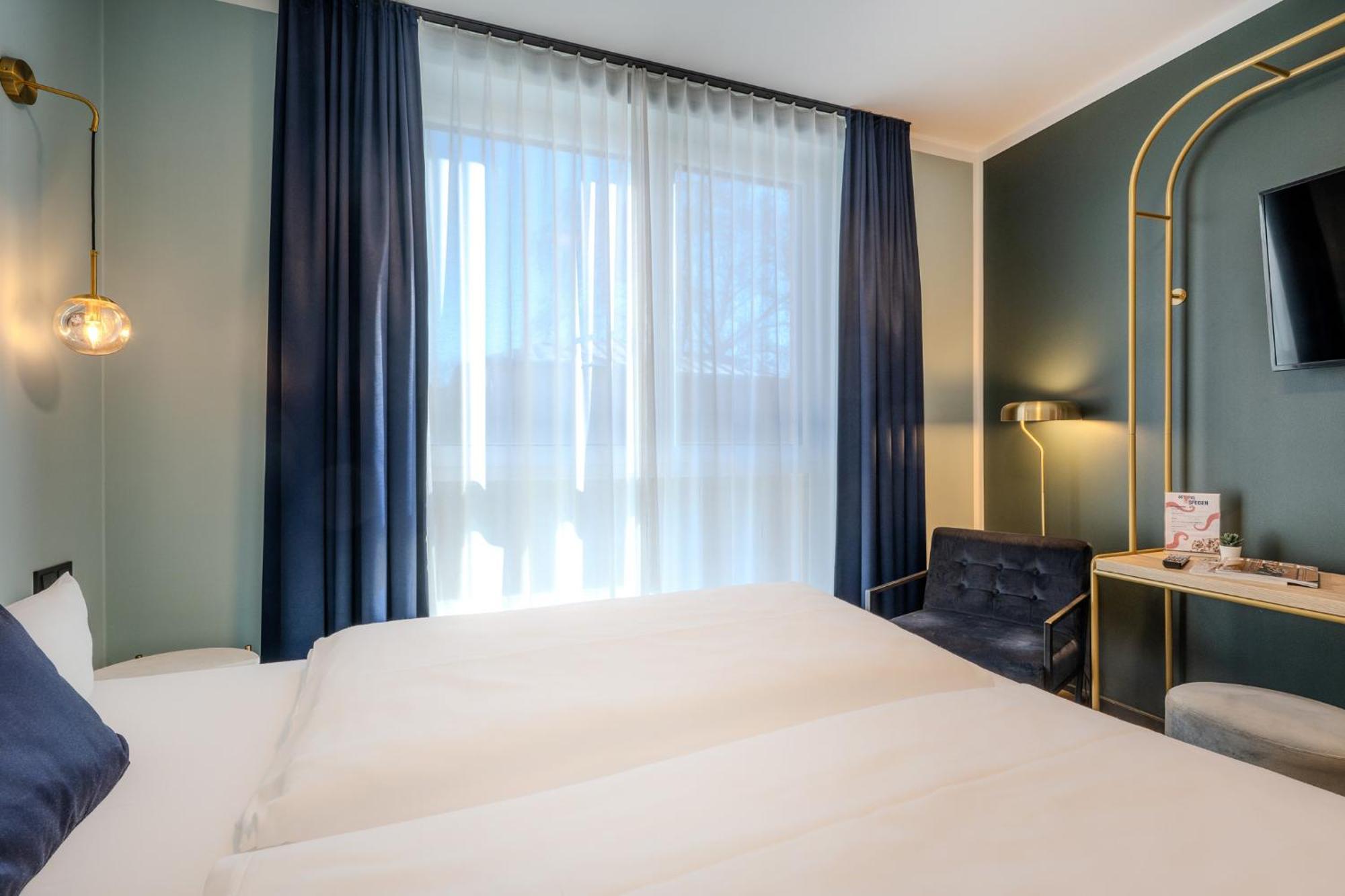 Hotel The Base Berlin One Extérieur photo